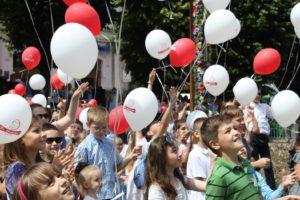 Марш на підтримку сім’ї та християнських сімейних цінностей у Чернівцях